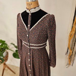 70s Vintage JCPenney Prairie Cottagecore Dress with Tie Back - Made In USA